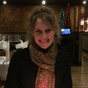 Meet your Posher, Elisa